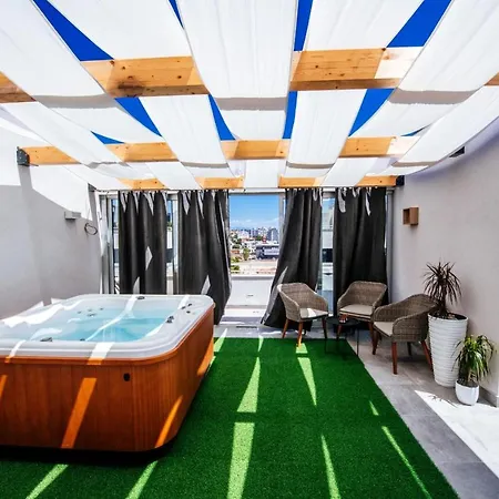 Penthouse Luxury Apartment