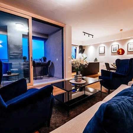 Апартаменты Penthouse Luxury